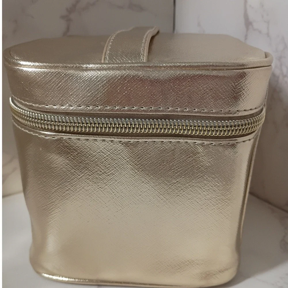 Michael Kors Metallic Gold Cosmetic Case NWOT